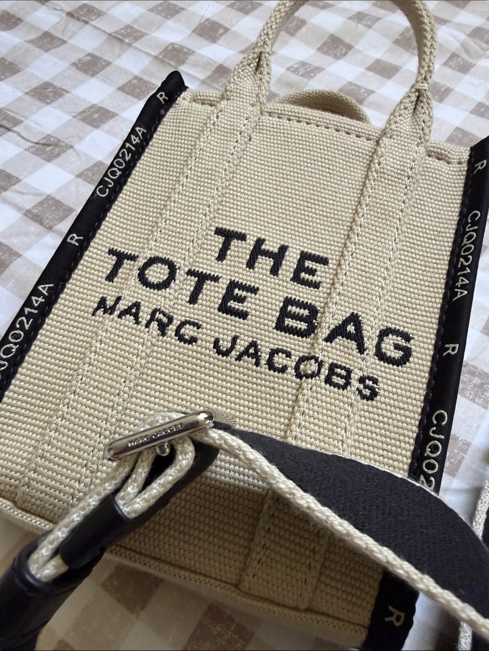 Marc Jacobs The Tote Bag Small Canvas Tote in Beige and Black - Picture 6 of 6